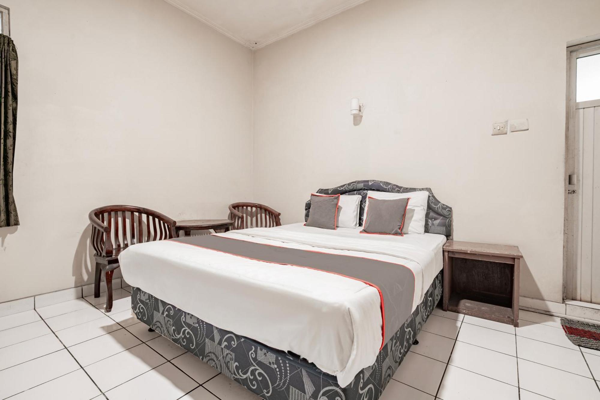 Collection O Hotel Sanira Bandung Ngoại thất bức ảnh