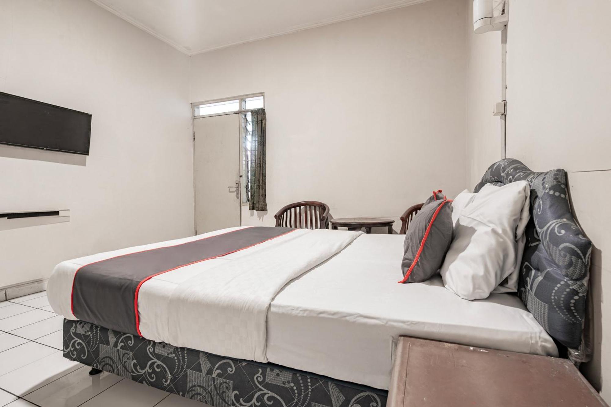 Collection O Hotel Sanira Bandung Ngoại thất bức ảnh