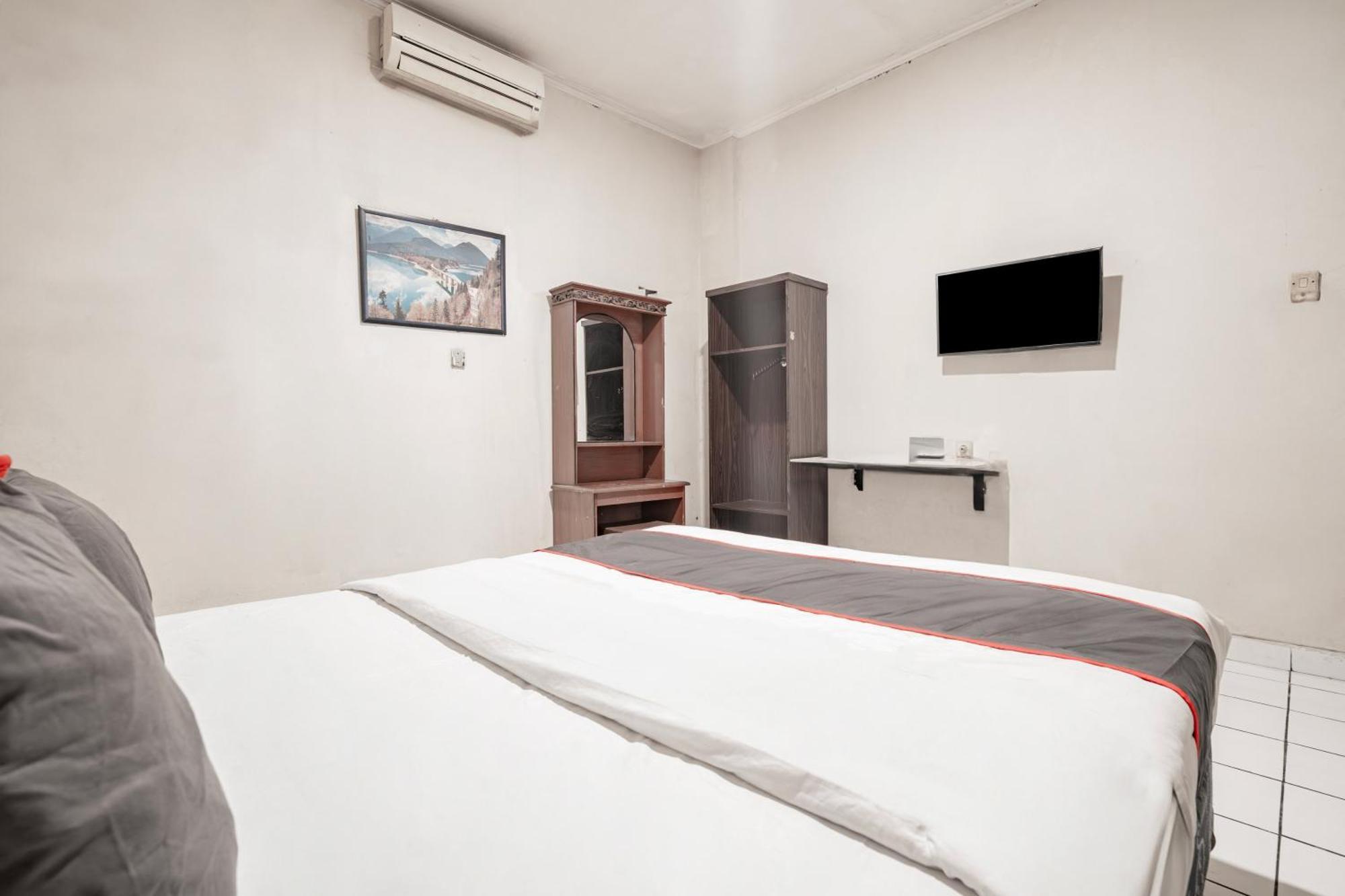 Collection O Hotel Sanira Bandung Ngoại thất bức ảnh