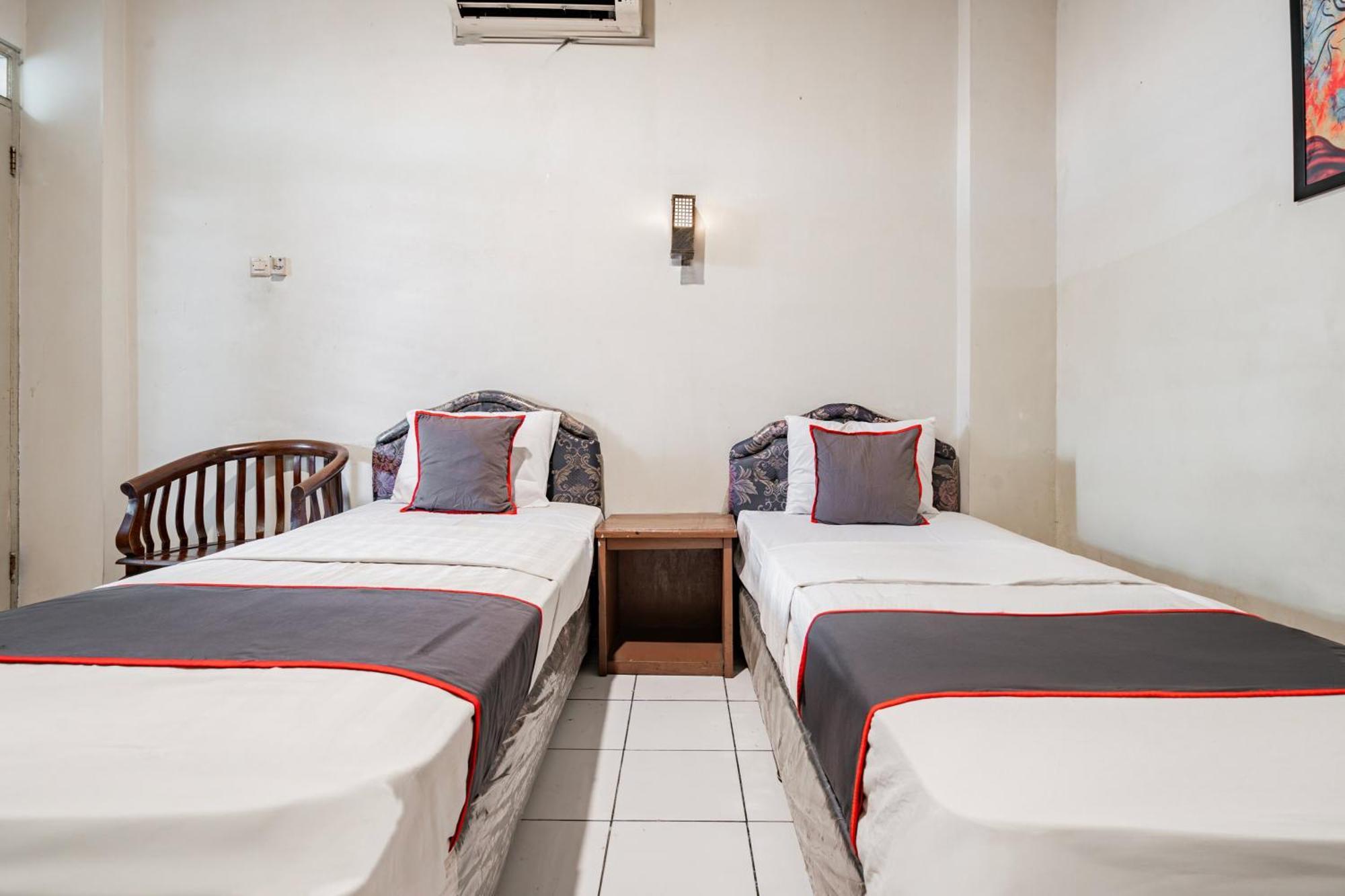 Collection O Hotel Sanira Bandung Ngoại thất bức ảnh